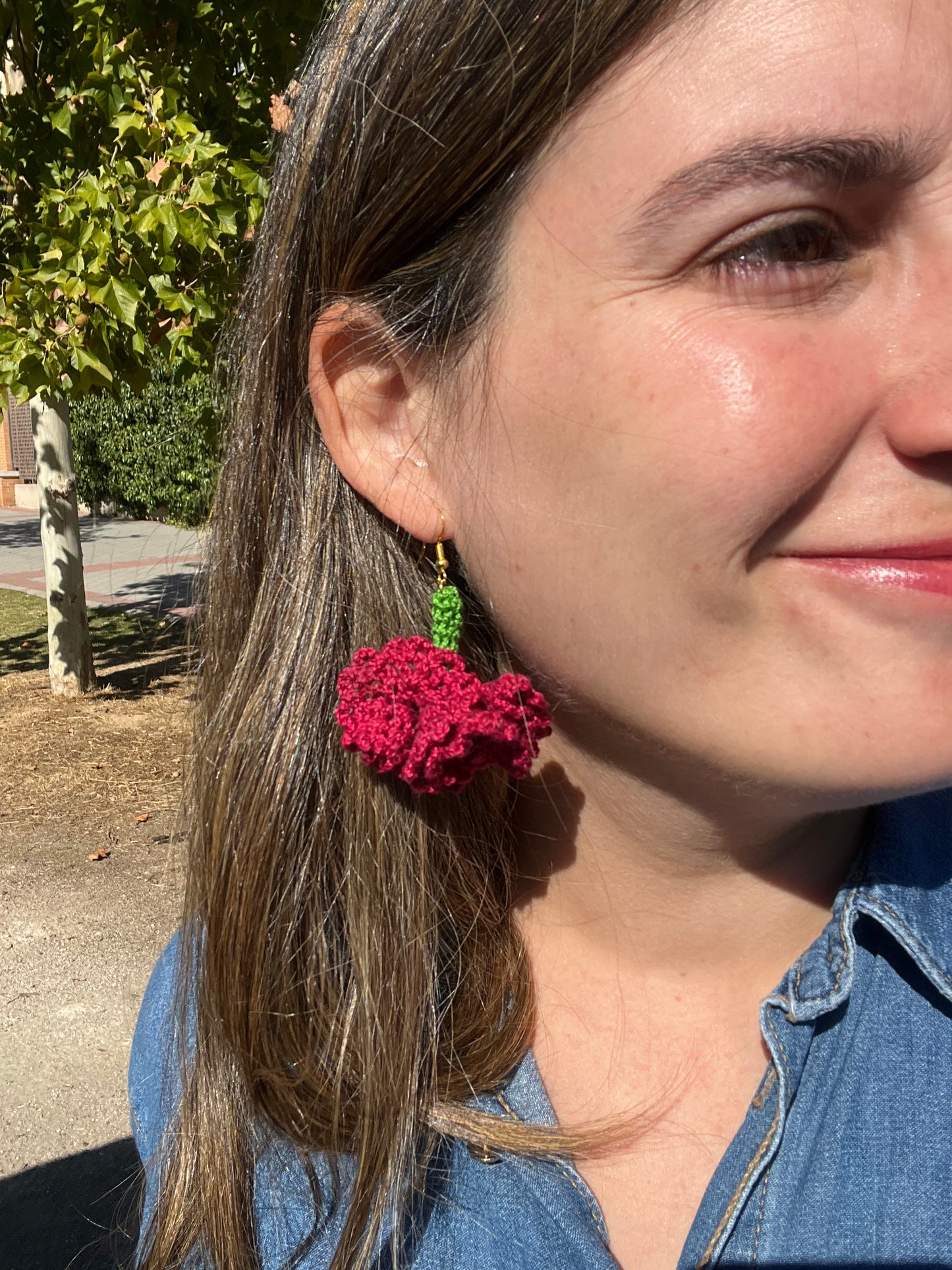 Pendientes Clavel Burdeos